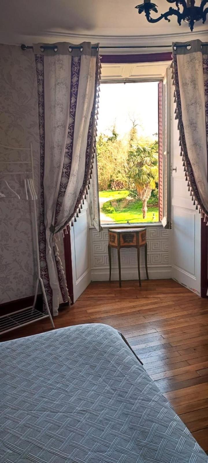 Chateau De La Mothe Saint-Sulpice-en-Pareds Экстерьер фото